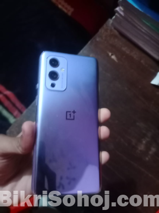 OnePlus 9